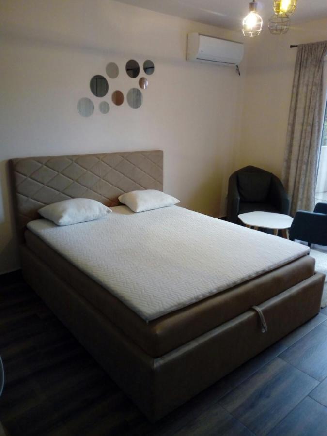 Apartment Petra ติวัต ภายนอก รูปภาพ
