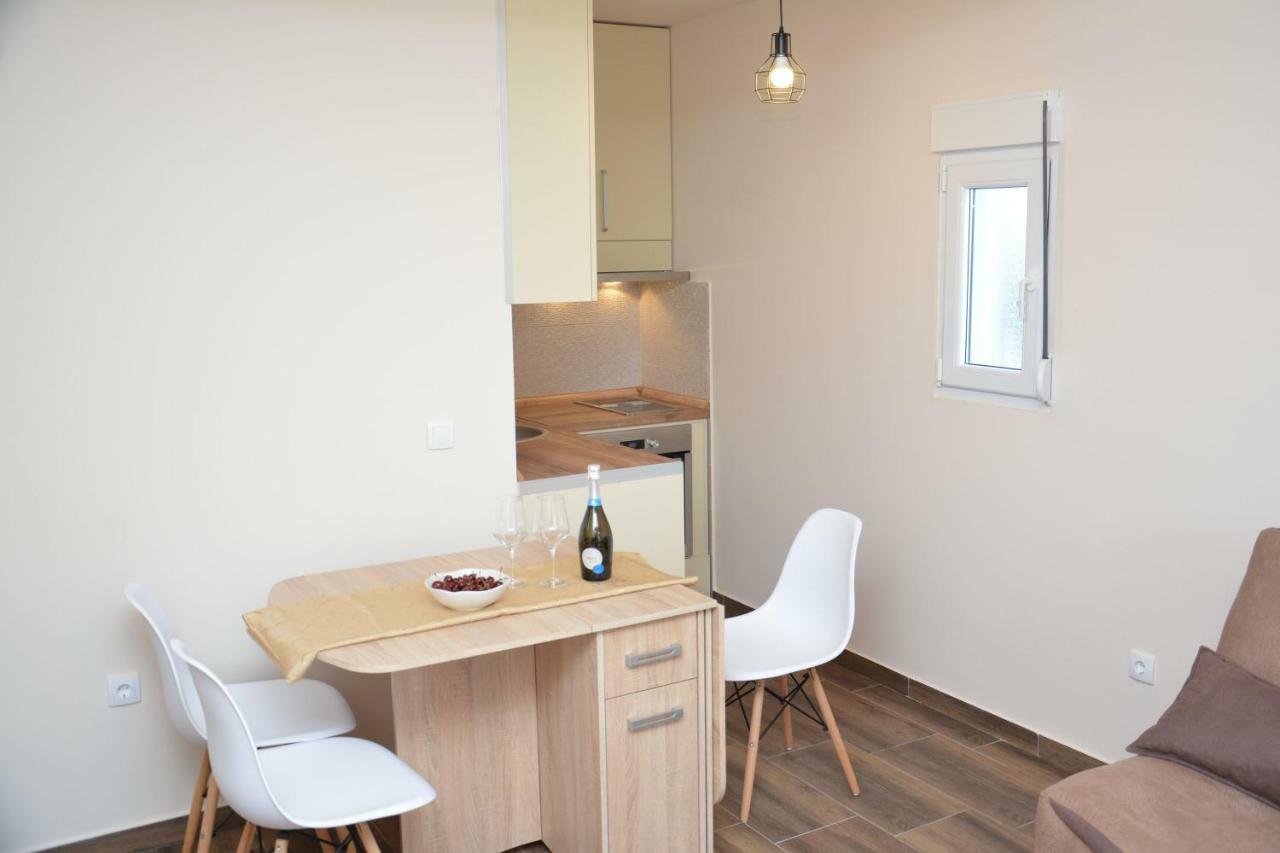 Apartment Petra ติวัต ภายนอก รูปภาพ