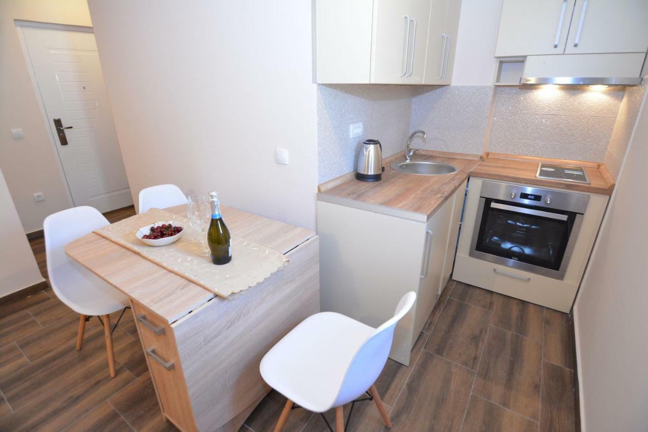 Apartment Petra ติวัต ภายนอก รูปภาพ